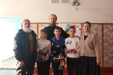 "Летающие тарелки" над школами Донбасса 3