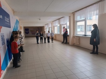"Летающие тарелки" над школами Донбасса 5